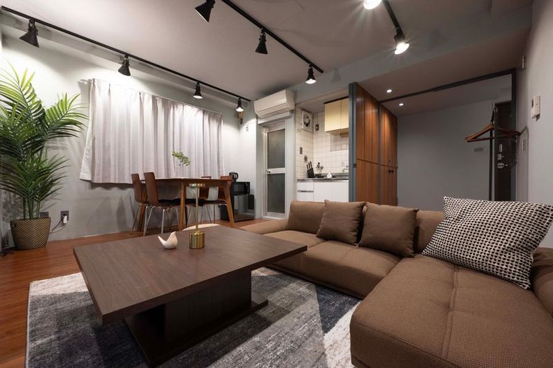 CRIB渋谷宮益坂 - CRIB渋谷宮益坂