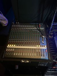 バーエルフ金沢 音響、照明、モニター、カラオケ等充実したイベントレンタルスペースの設備の写真