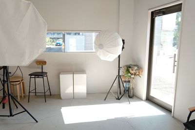 窓側自然光/10月14:00頃 - PRIME studio PRIME studio 撮影スタジオの室内の写真