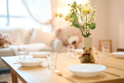 Moff room《名古屋店》 ＼NEW OPEN🎊／1〜18名様用ママ会向けスペース🧸の室内の写真