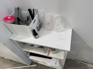 備品が充実しています。 - minoriba_eye自由が丘駅西店 レンタルサロン　ネイルスペースの設備の写真