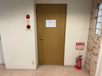 入口になります。 - minoriba_藤沢駅北口店 レンタルサロンの入口の写真