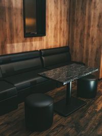 1Carat 新築ビルのBarで貸し切り◎カラオケ完備のパーティースペース✨の室内の写真