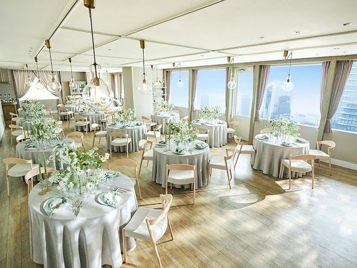 【イベント・撮影に／60名着席】オープンキッチン付きパーティ会場 - 結婚式場 チャペル・ド・コフレ