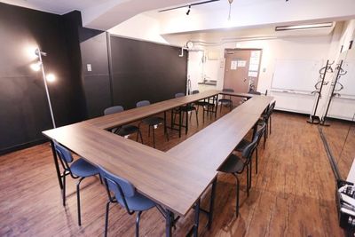 リンクスペース神田A　駅近貸会議室・スタジオ リンクスペース神田A🌅【貸会議室/ダンススタジオ/全身鏡】の室内の写真