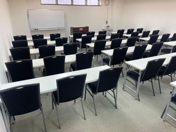 【TKP神田ビジネスセンター】【神田駅徒歩6分！】51名収容可能な大型会場！ - TKP神田ビジネスセンター