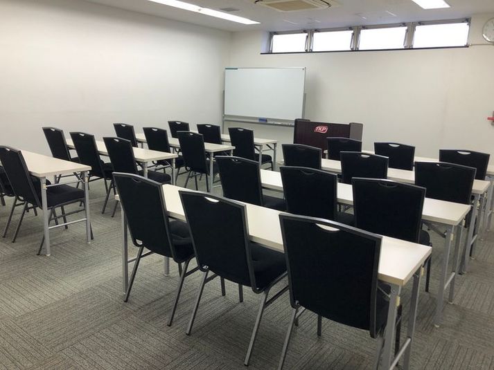 C702 - TKP神田ビジネスセンター