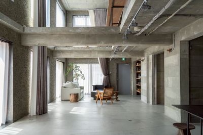 【土日祝限定】一棟貸切×3フロア、映像・ビジュアル撮影に最適 (3時間プラン) - ブレンドスタジオ (Blend Studio)