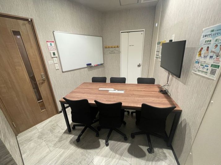 6名会議室（Room A）7階 - いいオフィス品川
