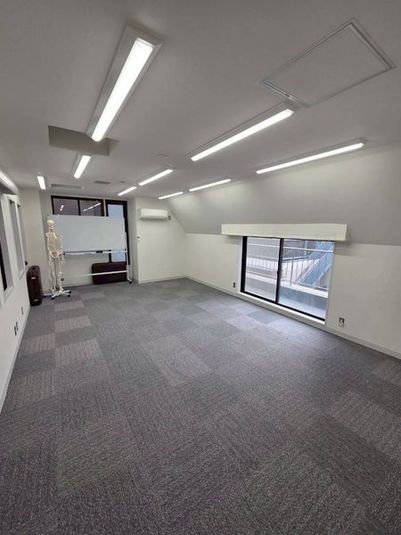 整体セミナー大会場！！　ベッド完備　大人数可✨アクセス良好 - セミナー用レンタルスペース　恵比寿・広尾