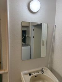 洗面台 - まどかリビングビル2階　２０２ バス・トイレ付レンタルスペースの室内の写真