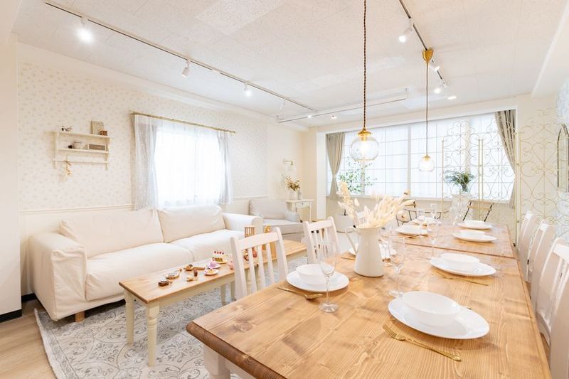 milk party and studio神田店（11名様〜） - milk party and studio 神田店