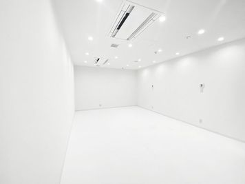 レンタルオフィスビーハイヴ 撮影部屋beehiveの室内の写真