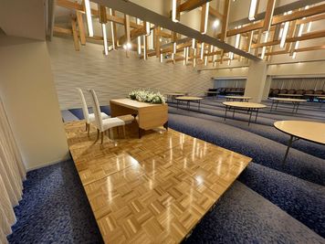 東郷記念館 TENSHO：天翔(4F) TENSHO：天翔(4F)の室内の写真