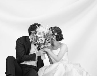 〈撮影例〉
おしゃれな小物を使って撮影ができます。 - 【南浦和】セルフ写真スタジオ 南浦和　セルフ写真スタジオ　『LIVSNAP 南浦和』のその他の写真