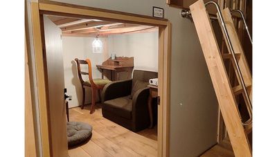 【JR元町駅徒歩1分🚶】鍵付き個室/ミニプロジェクターあり📽️/🌟作業やお仕事に/喫煙スペース有/WIFI📶/327号室 - 元町.Kait