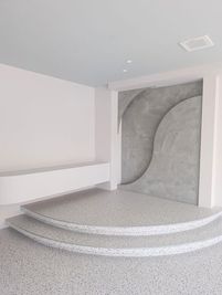 ライトオフでも映えスポットに
使い方で自由自在 - 韓国スタジオミヴィダ 韓国スタイルレンタルスペースの室内の写真