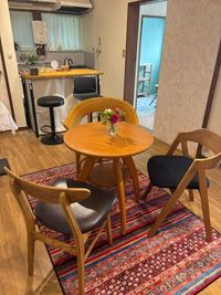 COCORU 103（作品展示室、多目的スペース） 手作り作品、アート作品展示室の室内の写真