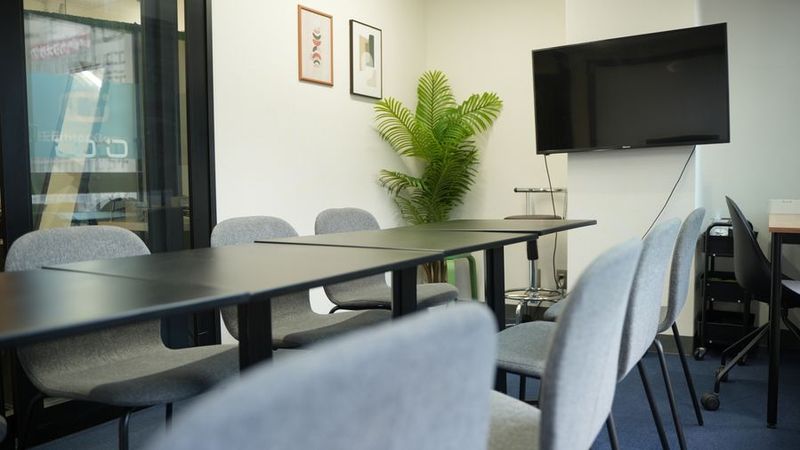 【会議室】渋谷駅徒歩1分！土足OK！10人収容の個室空間！ - 渋谷駅徒歩1分のスタジオ＆会議室