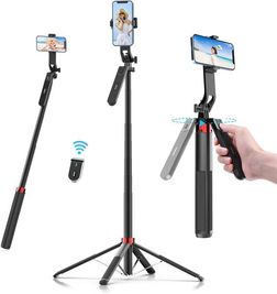360°回転自撮り棒・三脚 ・充電式リモコン - STUDIO Core 大久保の設備の写真