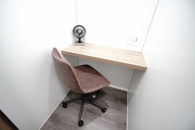 ＜ワクバコ心斎橋No.3＞完全個室ワークブース💼24時間営業⏰Wi-Fi📶電源🔌テレワーク/ZOOM/面接/自習/作業 - 【ワクバコ心斎橋】