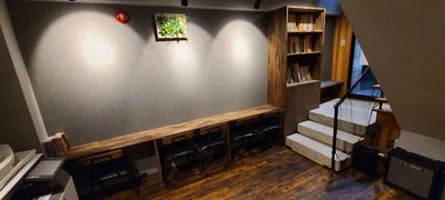 ワンワンワン音楽教室×学童保育 新百合ヶ丘・読売ランド前・生田のレンタルピアノスタジオの室内の写真