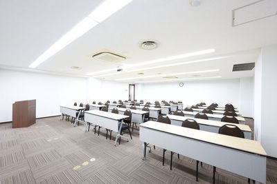 【401号室】2025/10/1 OPEN✨駅近🚃飲食持ち込み可🍱マイク/プロジェクター/スクリーン無料👀レイアウト自由! - アットビジネスセンターサテライト品川・五反田