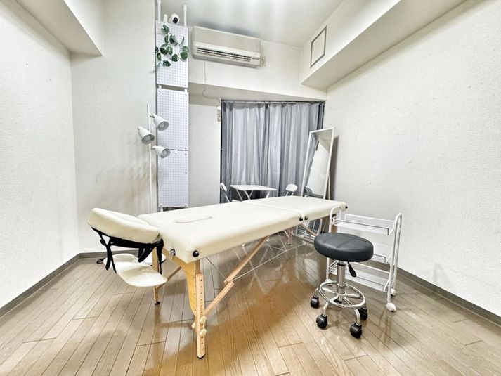 お気軽サロン梅田lily - お気軽サロン梅田lily