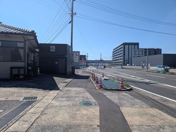 新大村駅近く。みちぞえ音楽教室敷地内。国道４４４号線沿い。 - 新大村ピアノレンタルスペースの外観の写真