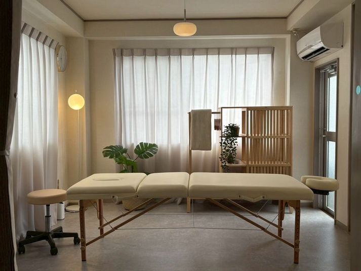 レンタルサロン utsuroi - salon utsuroi