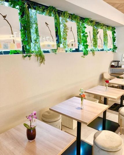 青山　カフェアートギャラリー - ココロゴトカフェ