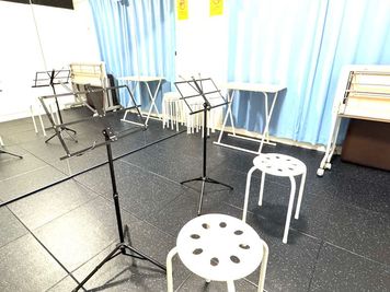 ✨激安2H、440円〜✨名駅徒歩2分✨演奏🎻アンプに繋げての大音量は✖✨サロン✨譜面台2台✨❌ステップありのダンスは禁止❌ - ◆ArtsStudio◆YOGA◆名古屋駅前