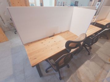 席取り不要! 指定席で、ゆったりとしと集中してworkや自習。 - い居場所 GOSE