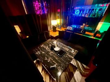 ORIENTAL LOUNGE大分 駅近🤍【101名様-150名様まではこちら】 映えスポット✨の室内の写真