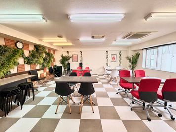 最大32名/無料Wifi/会議・撮影・懇親会・推し会・女子会・ボドゲ等！飲食持込🍷可！ - たまりば札幌大通駅前の室内の写真