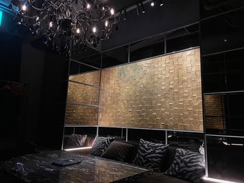 ORIENTAL LOUNGE長崎 駅近🤍【101名様-150名様まではこちら】 映えスポット✨の室内の写真