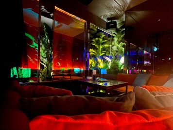 ORIENTAL LOUNGE天満 駅近🤍【151名様-200名様まではこちら】 映えスポット✨の室内の写真