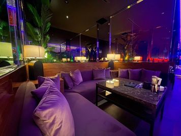 ORIENTAL LOUNGE天満 駅近🤍【101名様-150名様まではこちら】 映えスポット✨の室内の写真