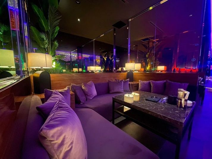 駅近🤍【101名様-150名様まではこちら】 映えスポット✨ - ORIENTAL LOUNGE天満