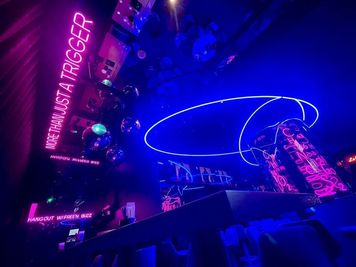 ORIENTAL LOUNGE天満 駅近🤍【51名様-100名様まではこちら】 映えスポット✨の室内の写真