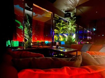 ORIENTAL LOUNGE天満 駅近🤍【51名様-100名様まではこちら】 映えスポット✨の室内の写真