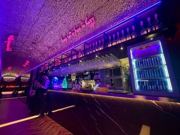 ORIENTAL LOUNGE天満 駅近🤍【51名様-100名様まではこちら】 映えスポット✨の室内の写真