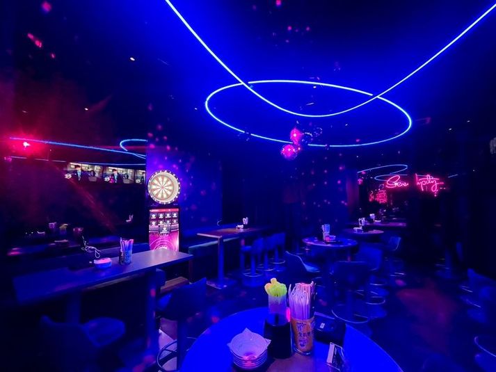 ORIENTAL LOUNGE大分 駅近🤍【101名様-150名様まではこちら】 映えスポット✨の室内の写真