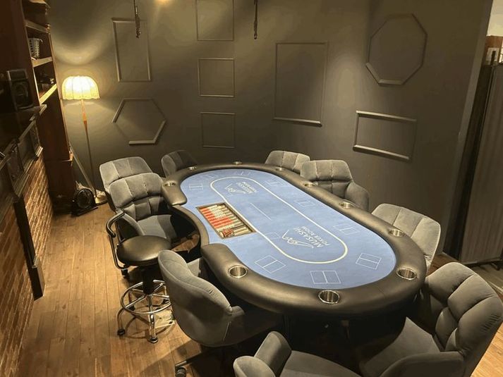 MUSASHI POKER ROOM神田店 - 道楽塾スペース