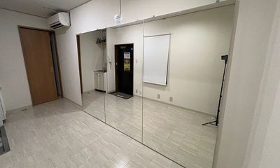 レンタルスタジオDancers 京都五条店の室内の写真