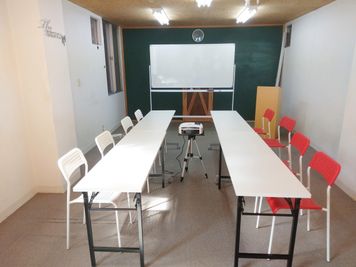 お気軽会議室 天文館 会議室天文館の室内の写真