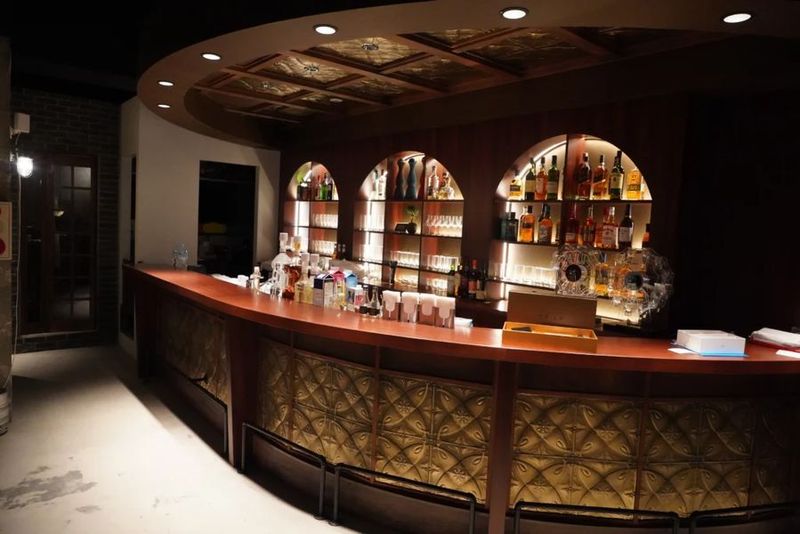 MUSASHI POKER ROOM神田店 - 道楽塾スペース