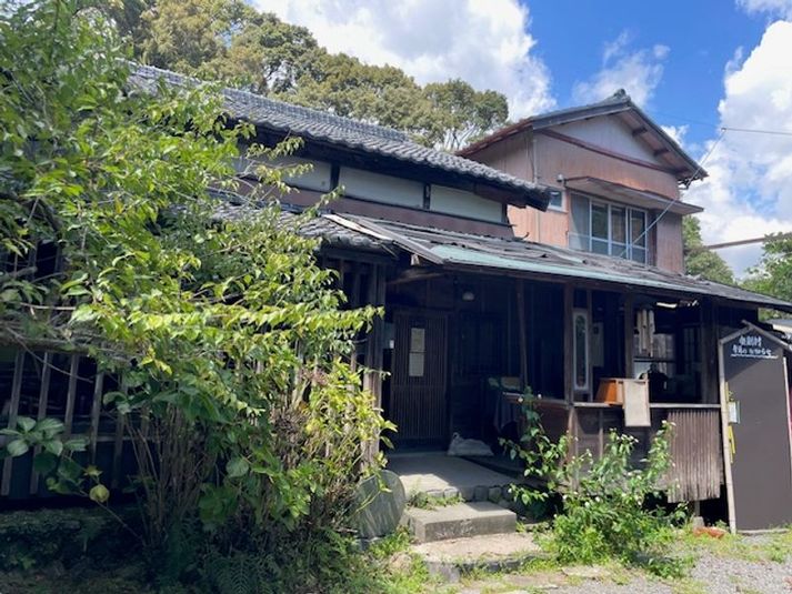 築100年余の古民家の屋外スペース - 楽創倶楽部