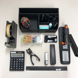 貸出用文房具
 - ビジネスポート竹の塚 ビジネスポート竹の塚　大会議室（定員12名）の設備の写真