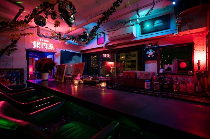 カラオケ/DJ機器/テラス/ルーフトップがあるレンタルスペース - 銀河系MUSIC BAR SPACY